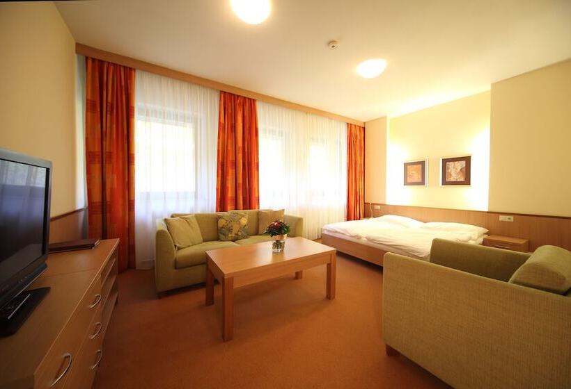 클래식 스위트, Stupka