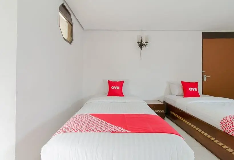 Habitació Deluxe, Oyo 1996 Koneng