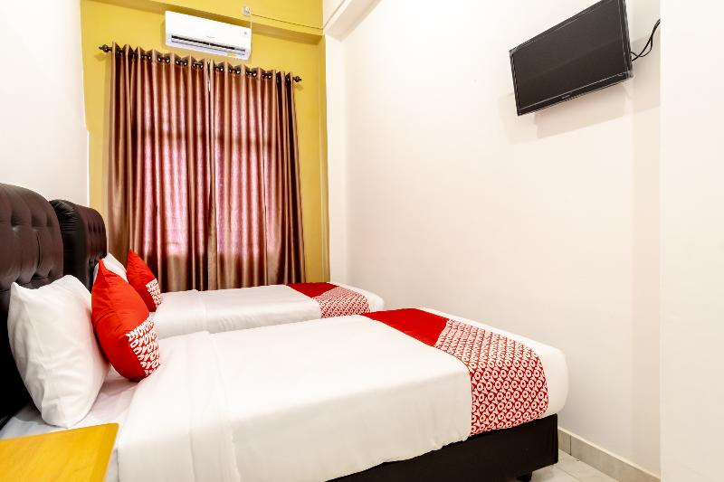 スタンダードルーム, Oyo 1400 Barat Residence