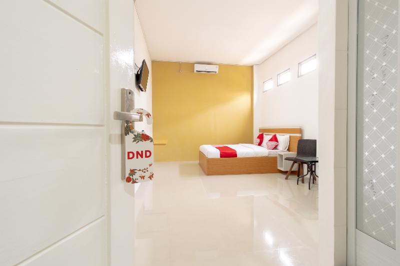 Habitación Deluxe, Oyo 1400 Barat Residence