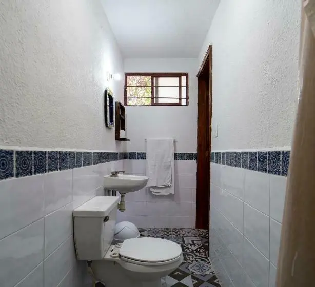 اتاق استاندارد سه نفره, Posada Bugambilias