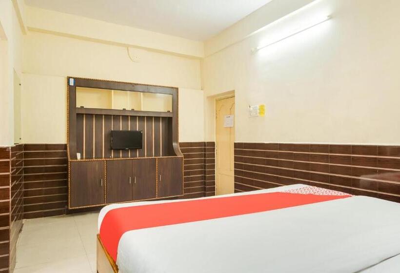 스탠다드 룸, Aahvanam Guest House