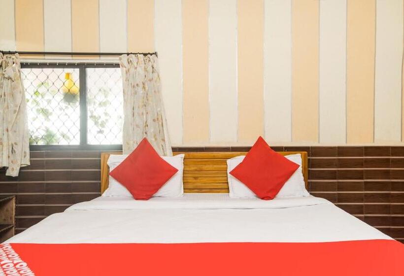 스탠다드 룸, Aahvanam Guest House
