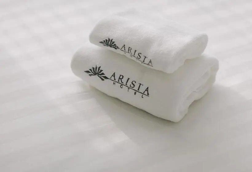 キングサイズベッドのスタンダードルーム, Arista Hotel Ubon