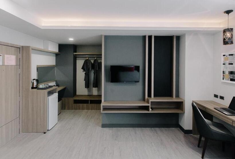 غرفة سوبيريور سرير كينج, Arista Hotel Ubon