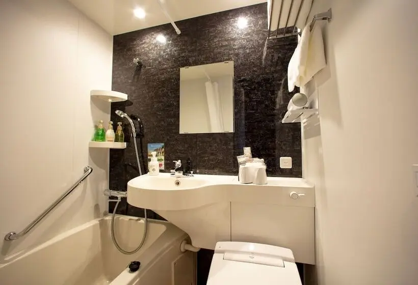 اتاق اکونومی, Jhoteltokyogeo