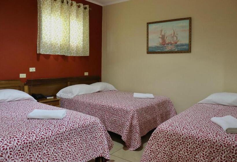 غرفة قياسية ثلاثية, Residencial Panamericano