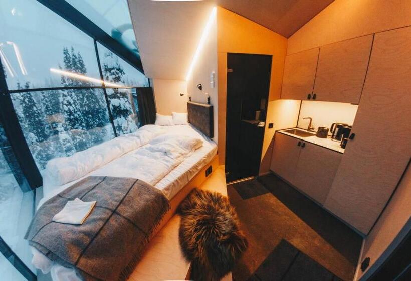 اتاق استاندارد سه تخته با چشم‌انداز, Magical Pond Nature Igloos