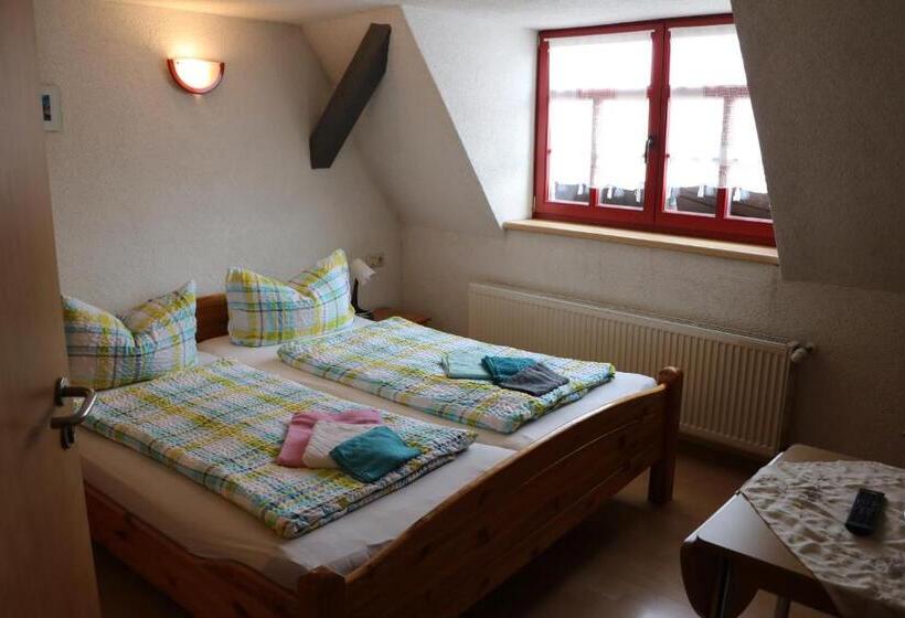 Standard Room, Gasthaus Zur Weintraube