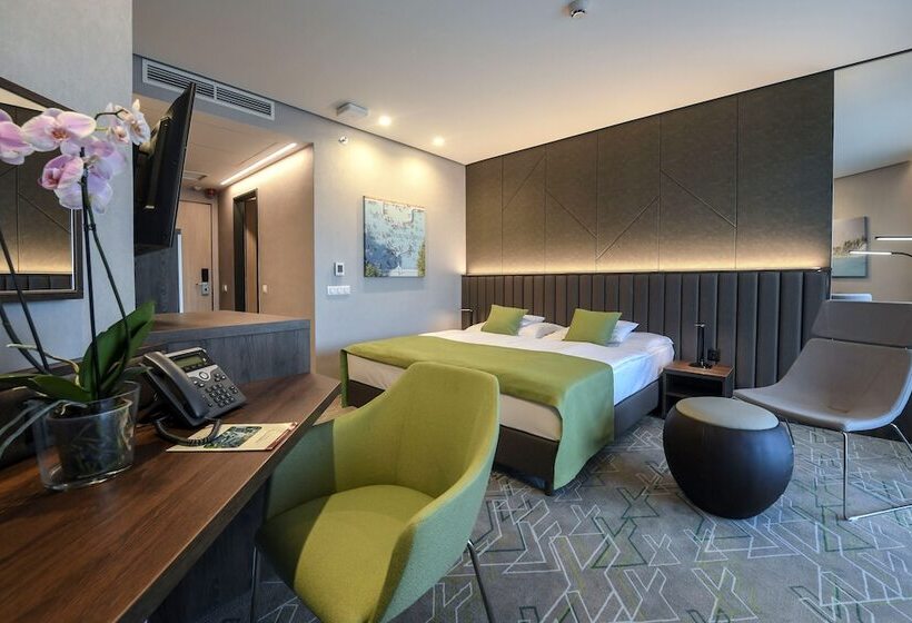 Номер Superior, Hunguest Hotel Sóstó