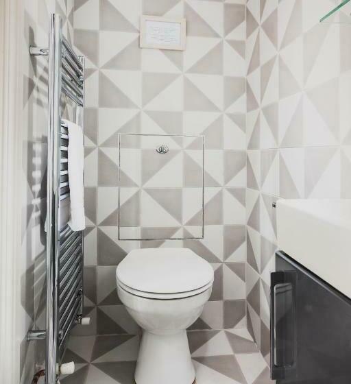 اتاق استاندارد, Victoria Inn