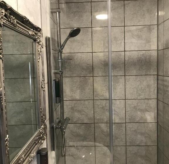 Номер Стандарт, The Lord Grey