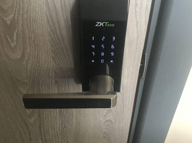 Четырехместный Номер Стандарт, The Lord Grey