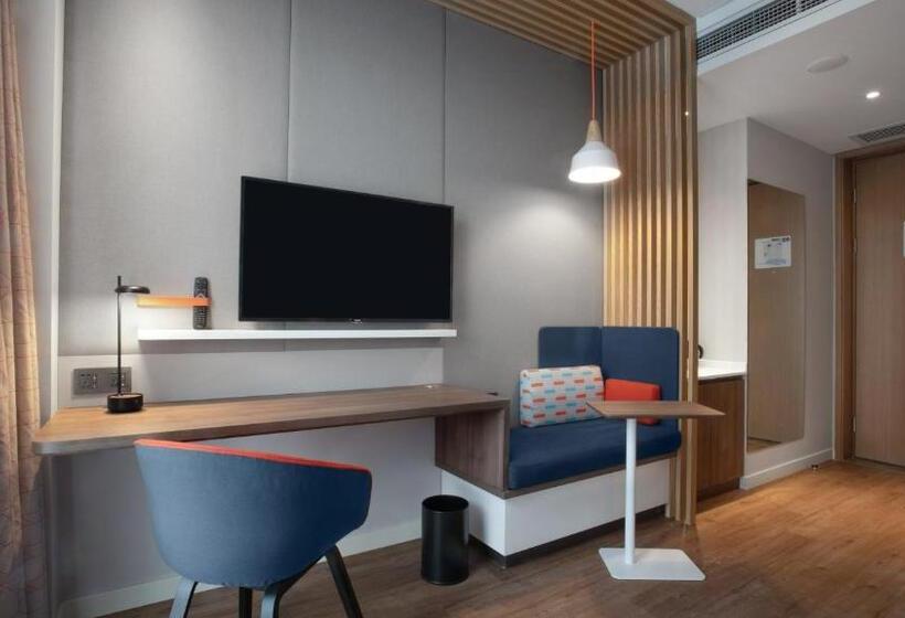 스탠다드 도시전망 룸, Holiday Inn Express Shanghai Hongqiao North, An Ihg