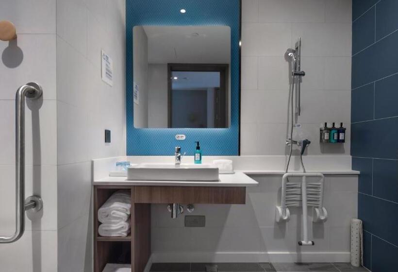 장애인을 위한 스탠다드 룸, Holiday Inn Express Shanghai Hongqiao North, An Ihg
