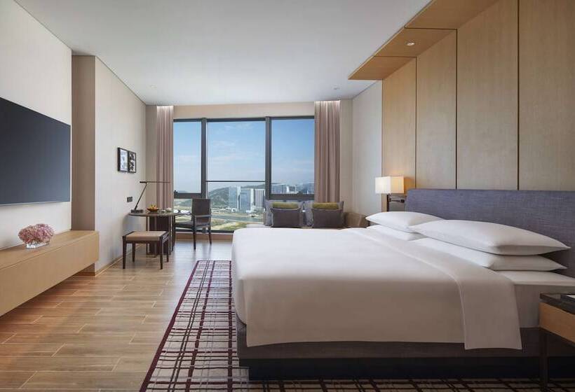 Номер Клуб, Hyatt Regency Hengqin