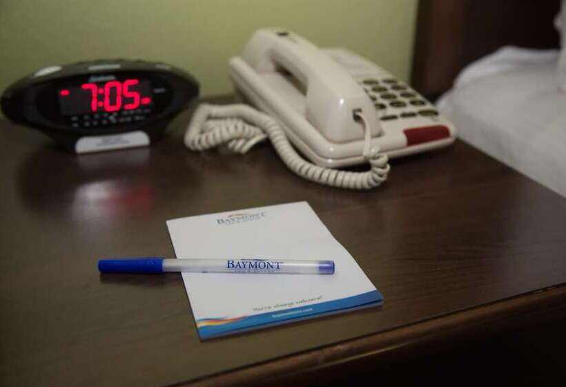 חדר סטנדרט מותאם לאדם עם מוגבלויות, Baymont By Wyndham Fort Walton Beach Mary Esther