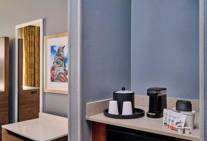 اتاق استاندارد, Hampton Inn Anchorage