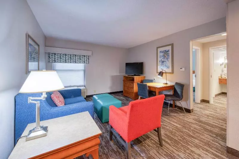 سوئیت با تخت بزرگ, Hampton Inn & Suites Wilmington/wrightsville Beach