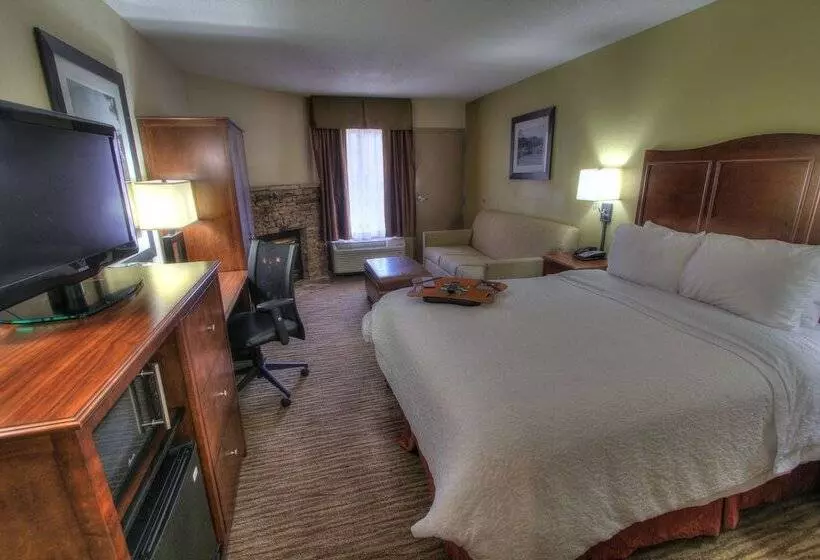 ダブルベッドスタンダードルーム, Hampton Inn Gatlinburg