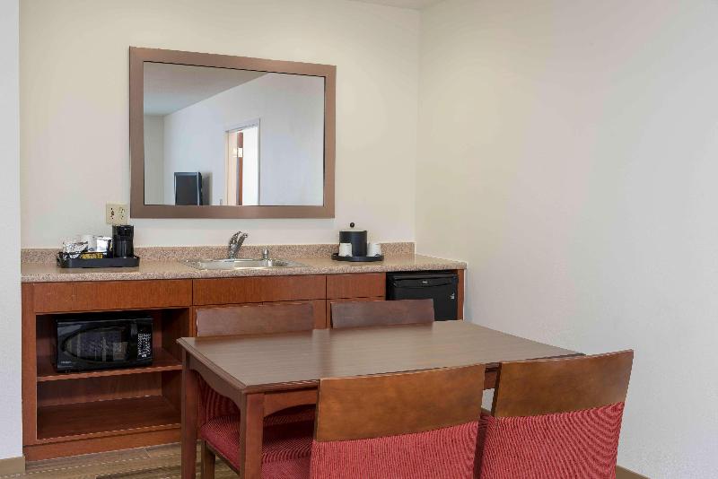 Люкс Кровать Кинг, Hampton Inn Grand Rapids North
