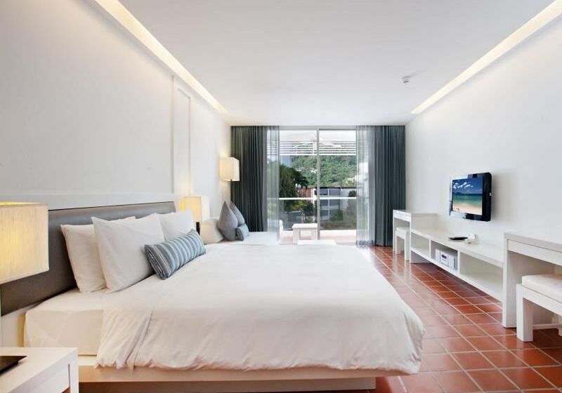 غرفة قياسية مطلّة علي النهر, Hampton Inn Helen