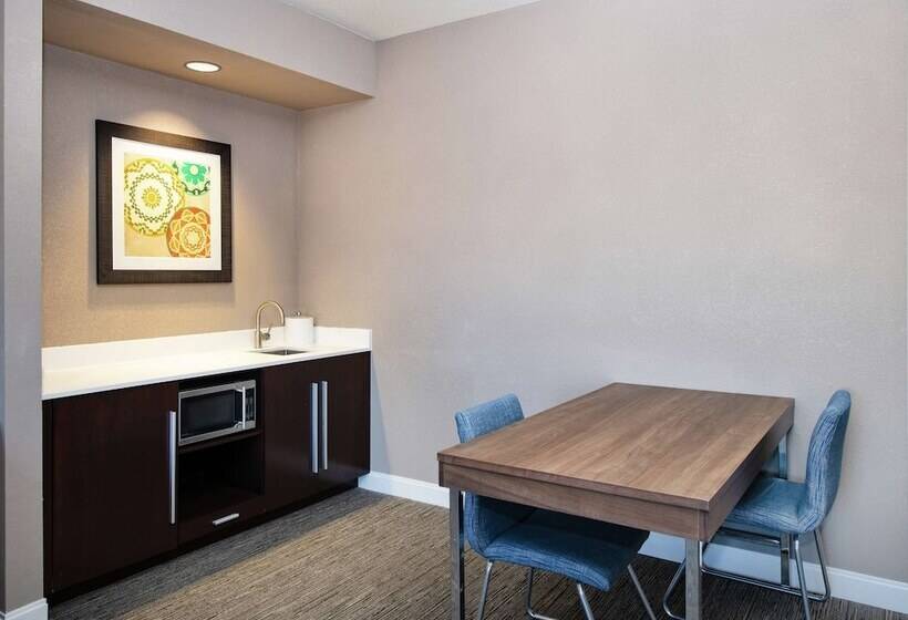 이그제큐티브 스위트, Hampton Inn Phoenix Airport North