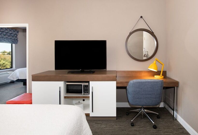 스위트, Hampton Inn Phoenix Airport North