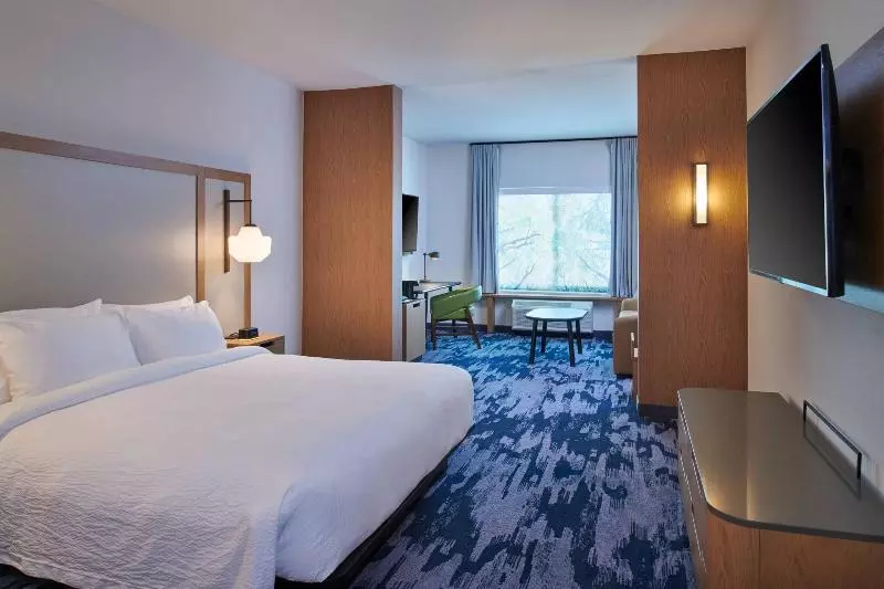 キングサイズベッドのスタンダードルーム, Surestay Hotel By Best Western Robinsonville Tunica Resorts