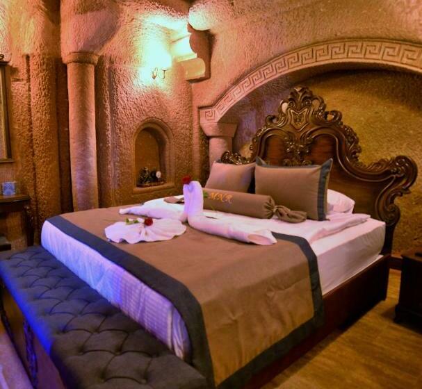 סוויטה, Evanthia Cave Suites