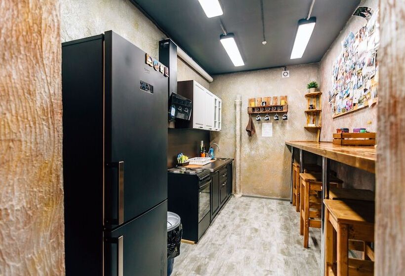 家庭间, Loft Hostel&apartments