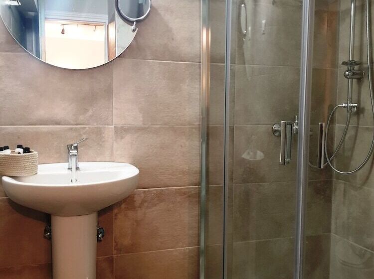 Chambre Standard Vue Jardin, Athina Résidence