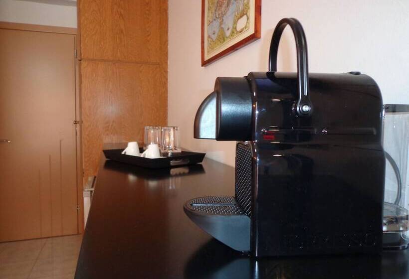 Chambre Standard, Athina Résidence