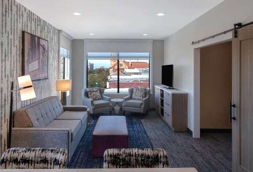 جناح ديلوكس سرير كينج, Auburn Hills