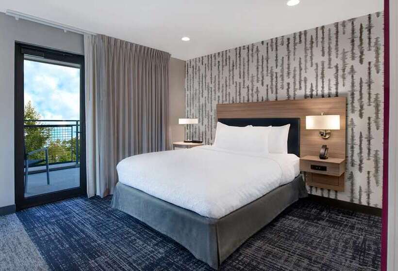 جناح ديلوكس سرير كينج, Auburn Hills