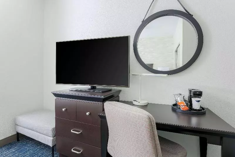 キングサイズベッドのスタンダードルーム, Hampton Inn & Suites Denver Tech Center