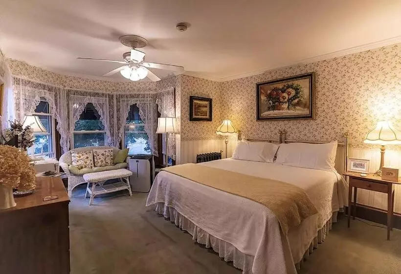 キングサイズベッド、ビュー付きデラックスルーム, Harbour Towne Inn On The Waterfront