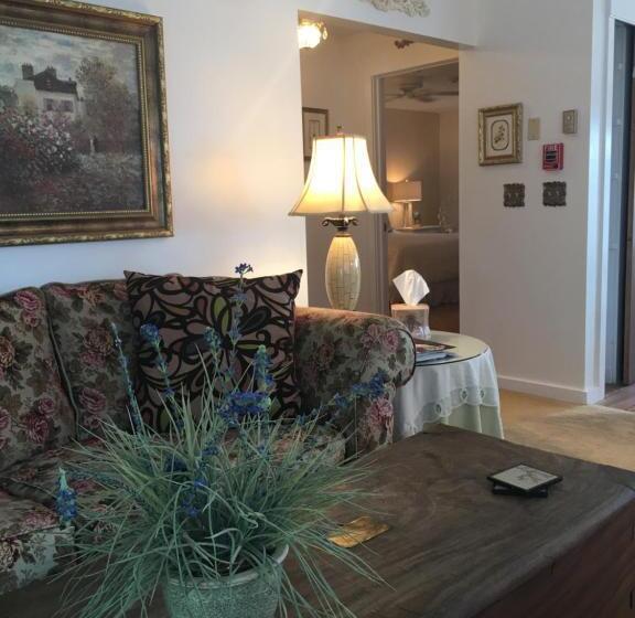 阁楼套房, Harbour Towne Inn On The Waterfront