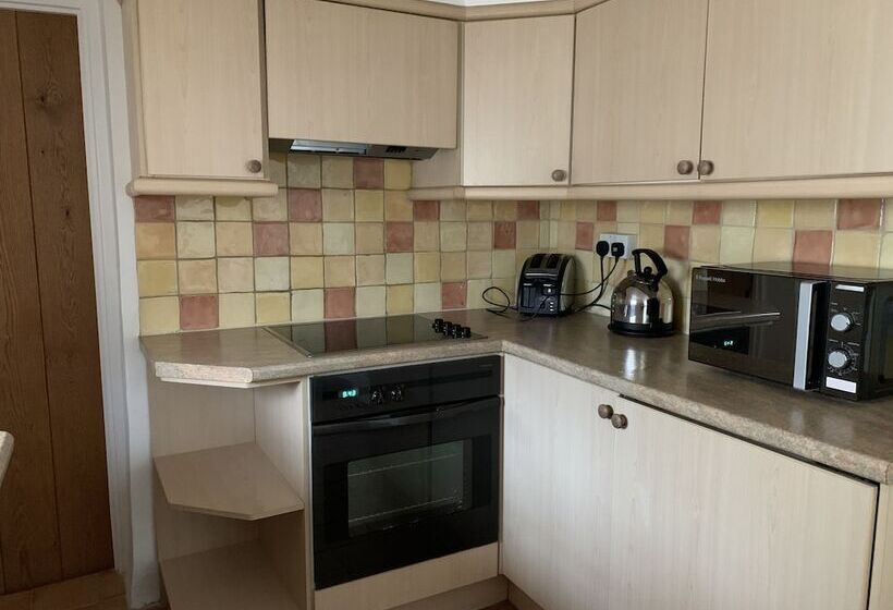 スーペリアールーム, Bell Cottage