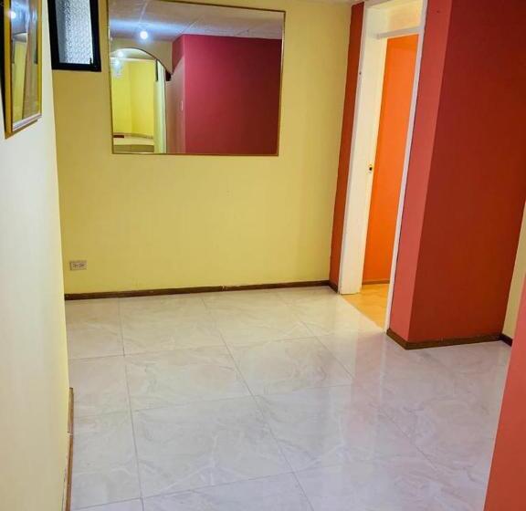 غرفة قياسية, Hostal Rosita Latacunga