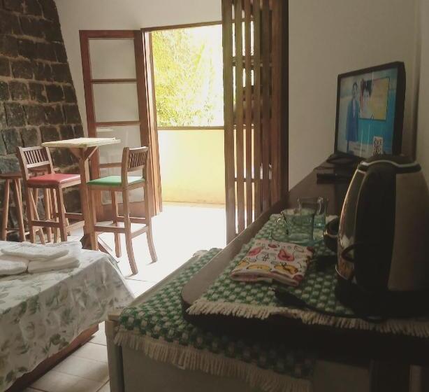 اتاق استاندارد با چشم‌انداز دریا, Suites Brilho Do Sol