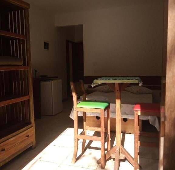 اتاق استاندارد با چشم‌انداز دریا, Suites Brilho Do Sol