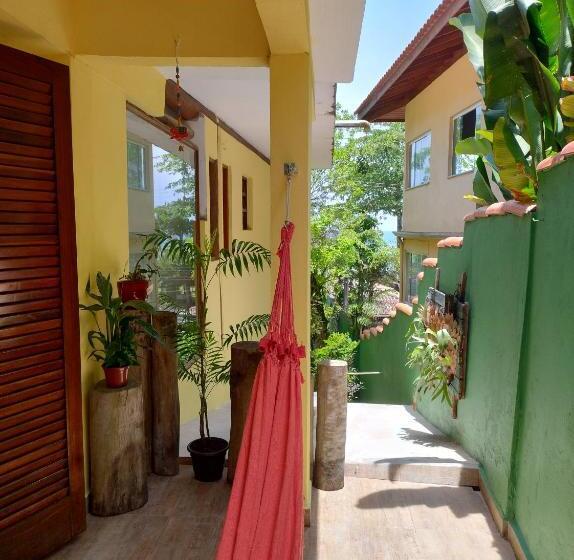 اتاق استاندارد با چشم‌انداز باغ, Suites Brilho Do Sol