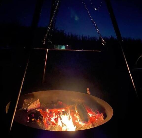 חדר סטנדרט, Glamping With Llamas