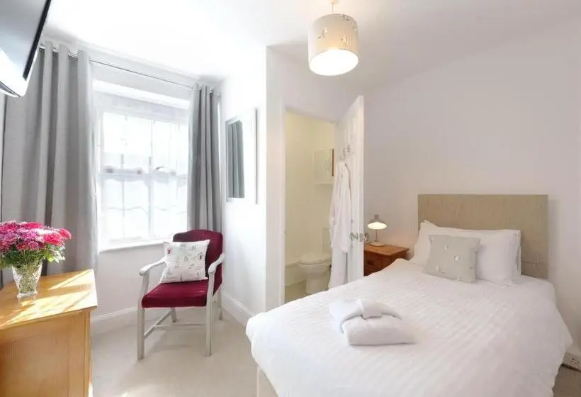 Standard Yhden Hengen Huone, Tee Side Guest House