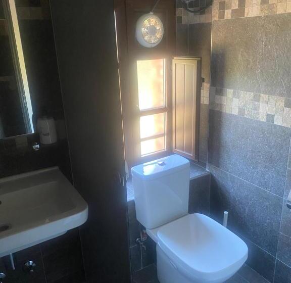 غرفة قياسية, Albergue De Arrojo