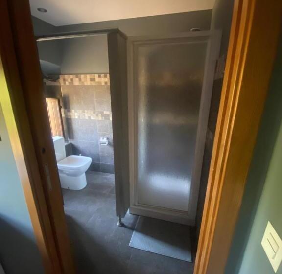 غرفة قياسية, Albergue De Arrojo