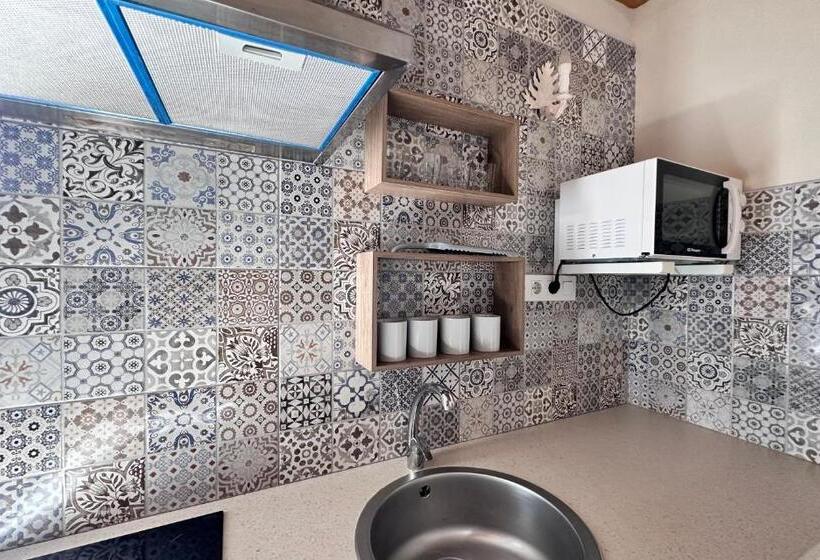 إستوديو قياسى, Apartamentos Rurales Sobremazas