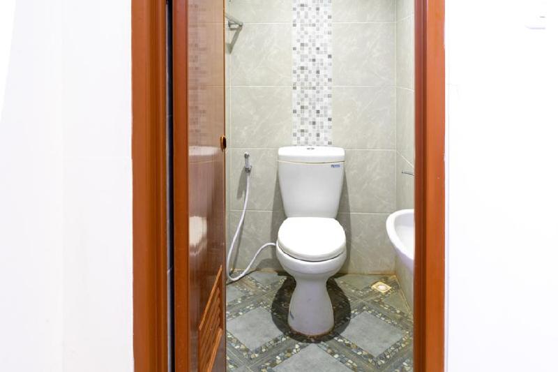 اتاق خانوادگی, Reddoorz Near Setrasari Mall 4