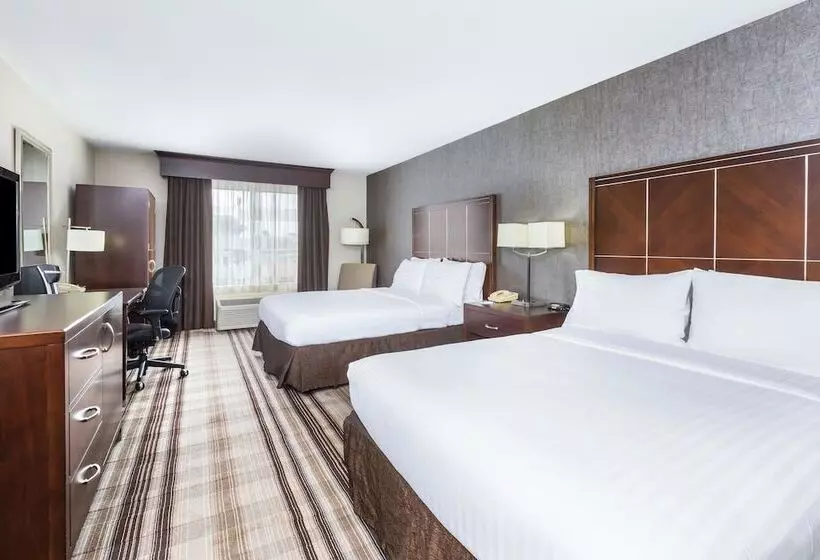 Standard-huone 2 Parivuodetta, Holiday Inn Express San Diego   Sea World Area, An Ihg